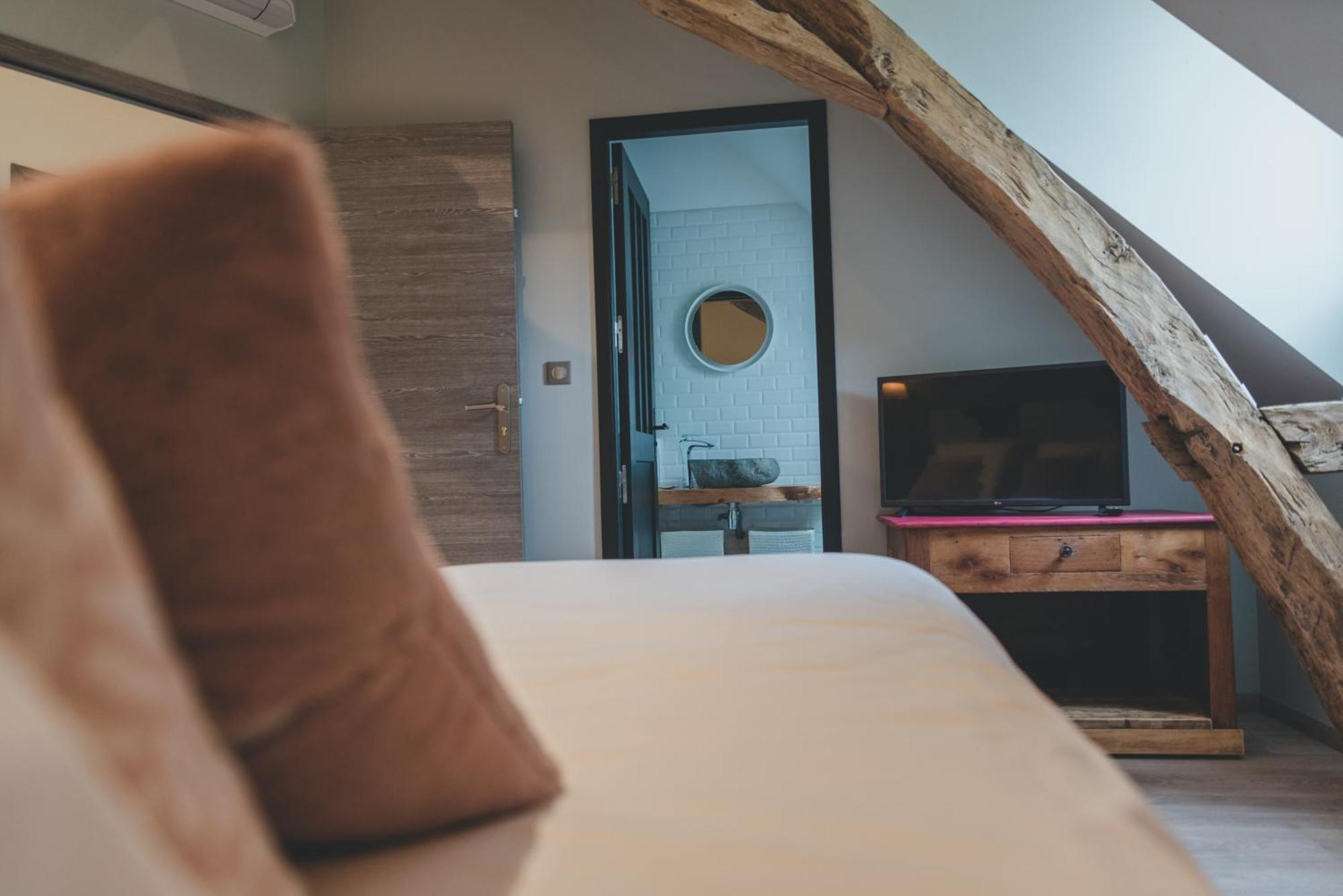 Gite Du Manoir Le Roc Couze-et-Saint-Front Ngoại thất bức ảnh
