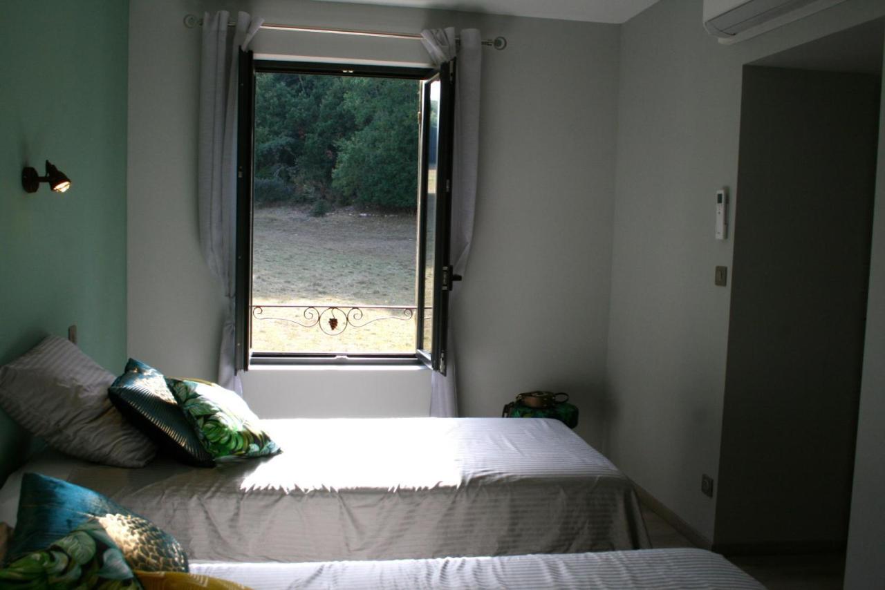 Gite Du Manoir Le Roc Couze-et-Saint-Front Ngoại thất bức ảnh